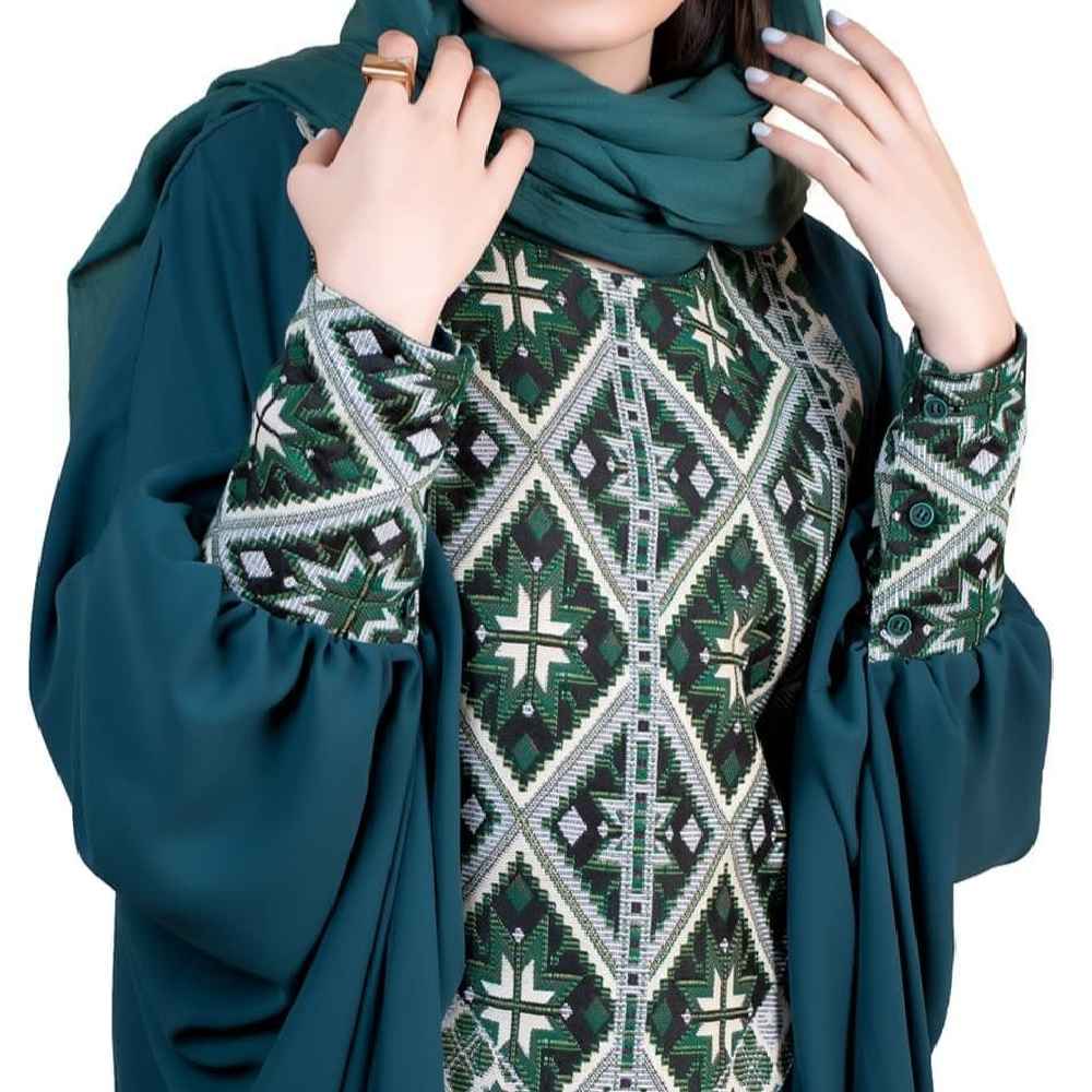 عباية الفراشة الأنيقة للنساء – مستوحاة من الإيرانية بتصميم مفتوح من الأمام