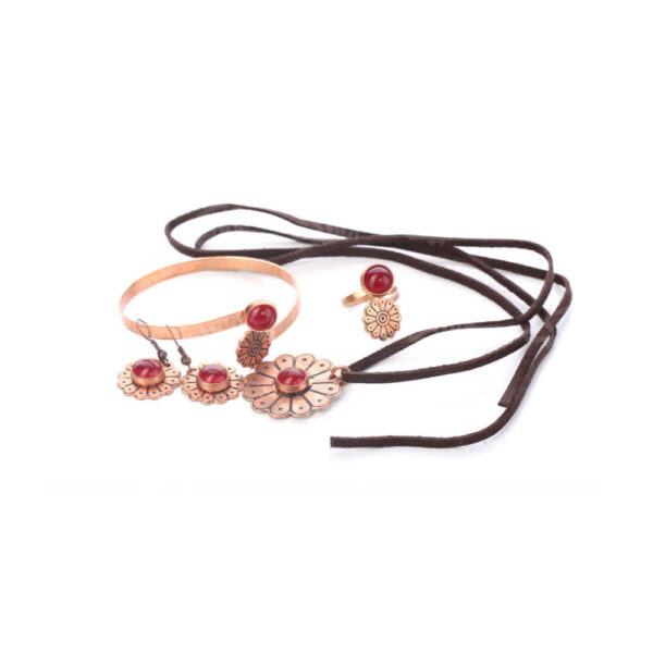 مجموعة مجوهرات نحاسية موديل لوتس الإيراني