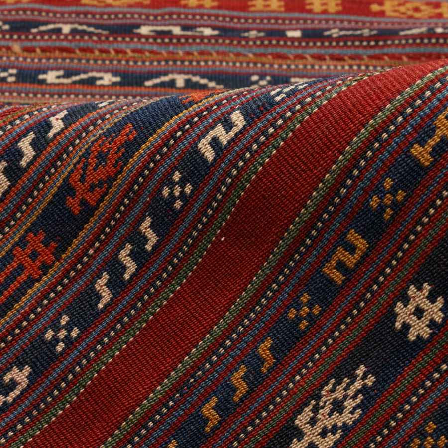 سجادة جاجيم إيرانية أصيلة منسوجة بخطوط موديل آفا