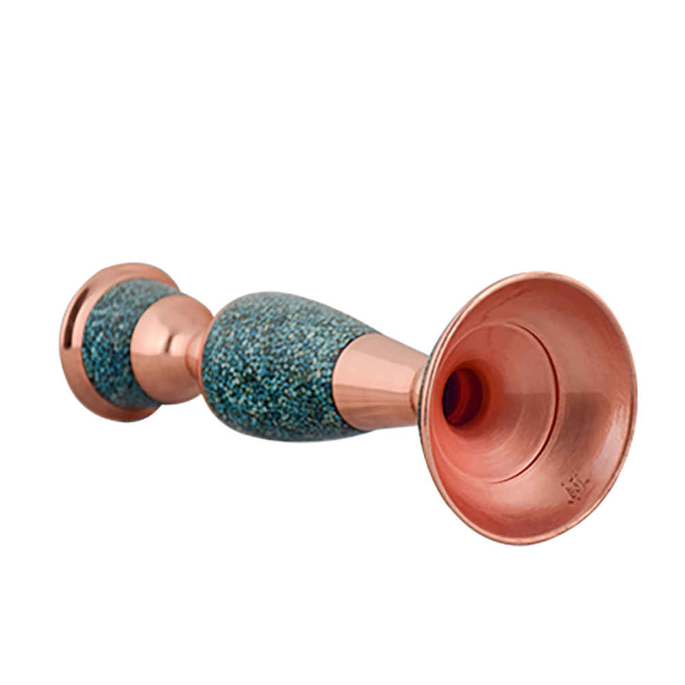 شمعدان نحاسي مصنوع يدويًا بتركيب تركواز خلاب سهرة