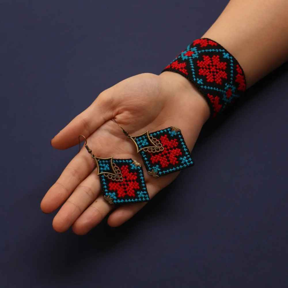 مجموعة عقد وسوار وأقراط مزخرفة إيرانية موديل هستي