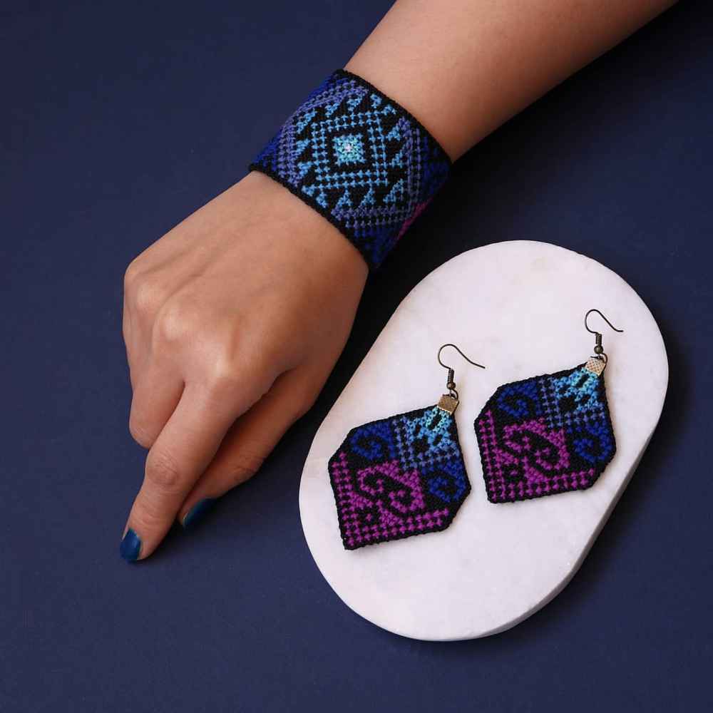 مجموعة عقد وسوار وأقراط مزخرفة إيرانية موديل فانيا