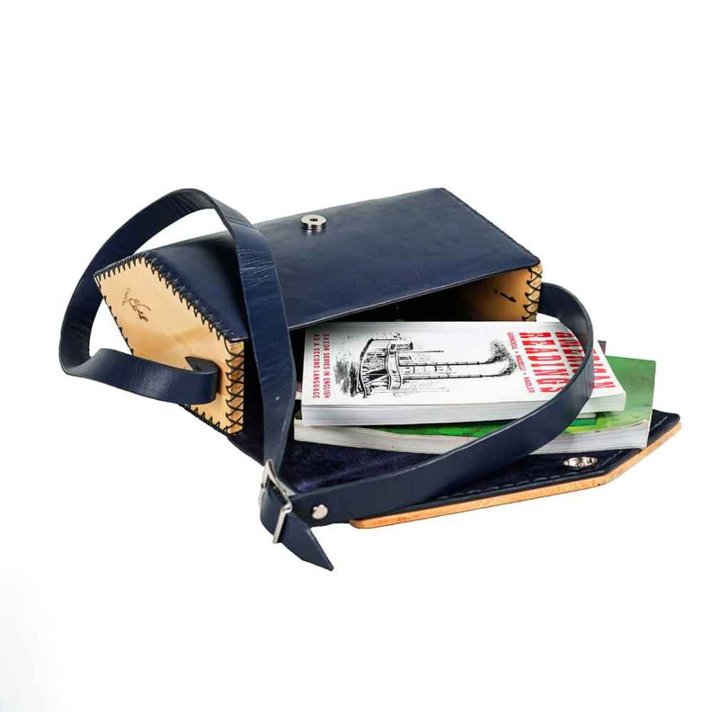 حقيبة كروس بودي فاخرة من الجلد المصنوع يدويًا – إصدار داريا