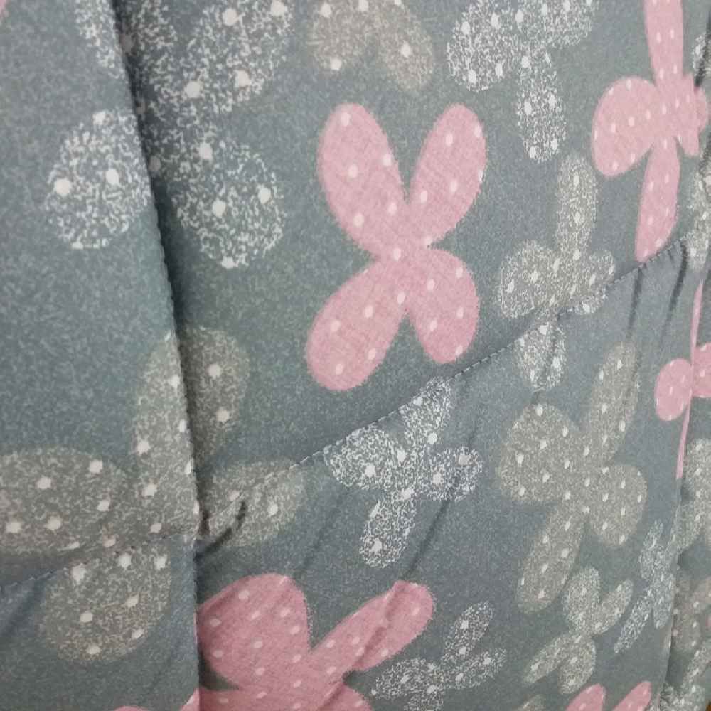 مجموعة مفروشات سرير مزدوجة الحجم – فلوريس