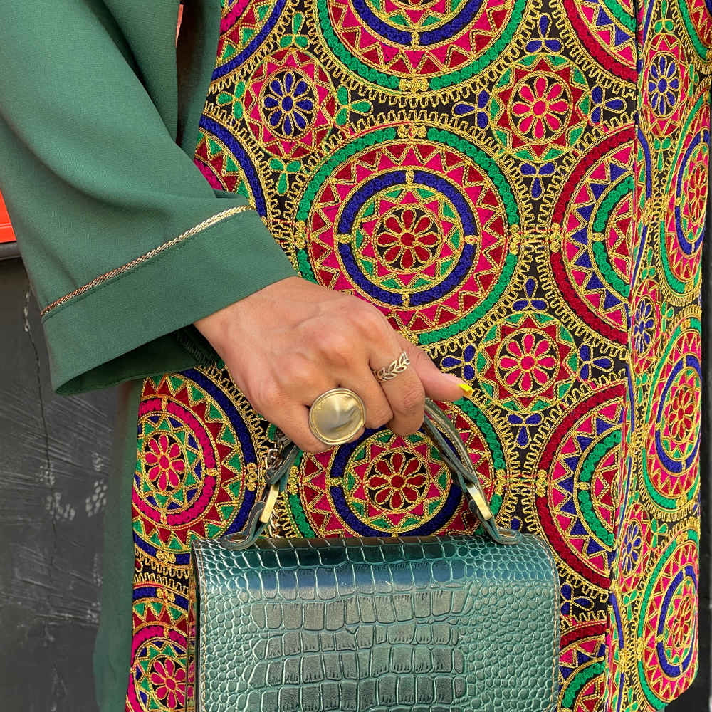 مانتو إيراني مع بنطلون موديل كوين