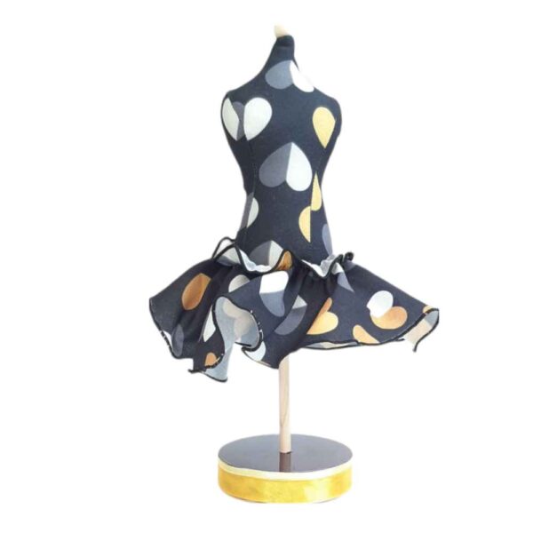 حامل ومُنظِّم مجوهرات جديد طراز قلب