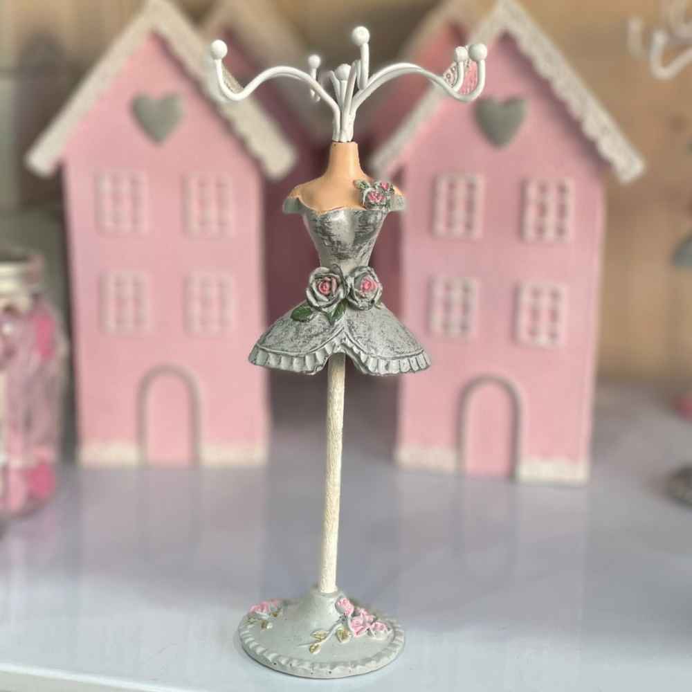 حامل ومُنظِّم مجوهرات جديد طراز دمية