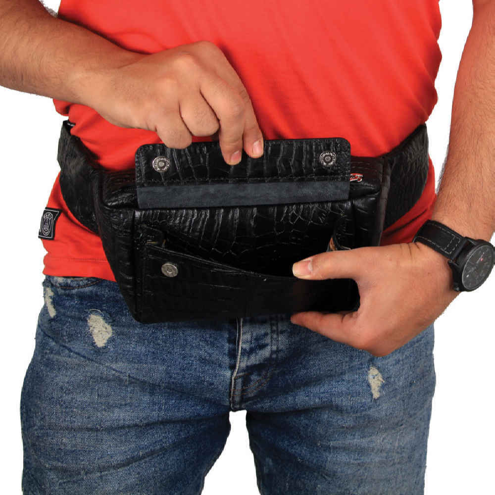 حقيبة خصر جلدية أصلية بحزام قابل للتعديل – إكسسوار أنيق للحمل اليومي