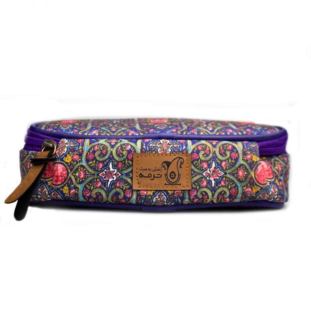 حقيبة أقلام بأسلوب خَطِّم موديل بلاط