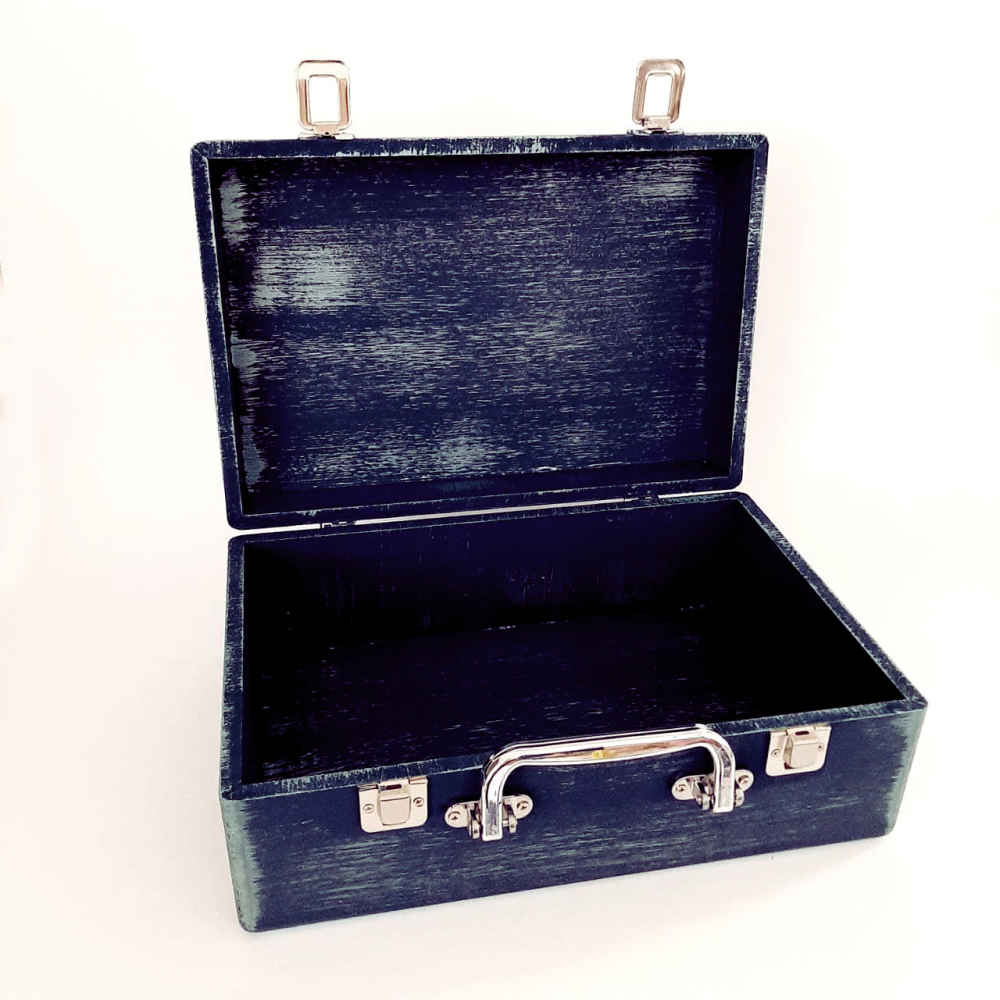 صندوق خشبي لهدايا مع نمط مستوحى من إيران وعشق