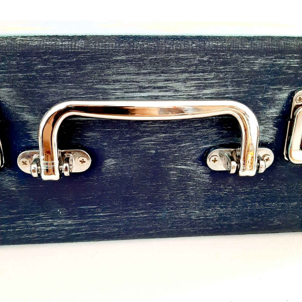 صندوق خشبي لهدايا مع نمط مستوحى من إيران والنستعليق