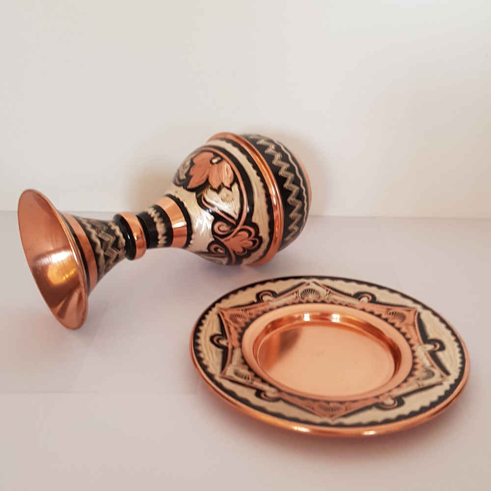 مزهرية نحاسية زخرفية بميناكاري إيراني هيلين