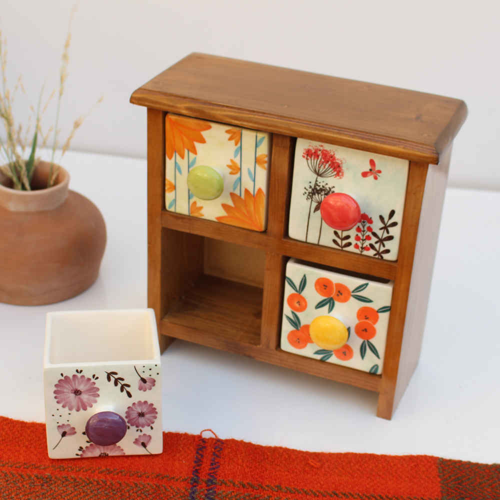 الصندوق اليدوي المصنوع من 4 أدراج سيراميكية مع صندوق خشبي