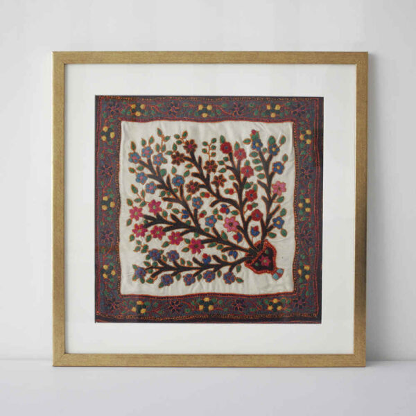 جداري مزخرف بالتطريز الإيراني – فن نسيج زهور زبديجي