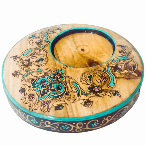 مجموعة كوسترات مع تصميم فني فارسي مستوحى من التذهيب