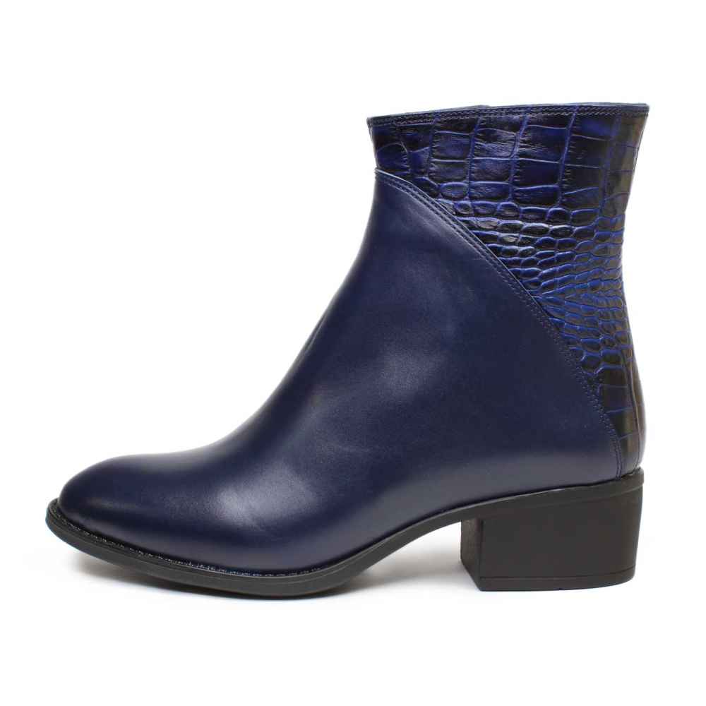 بوتات كاحل جلدية للنساء – نموذج A246