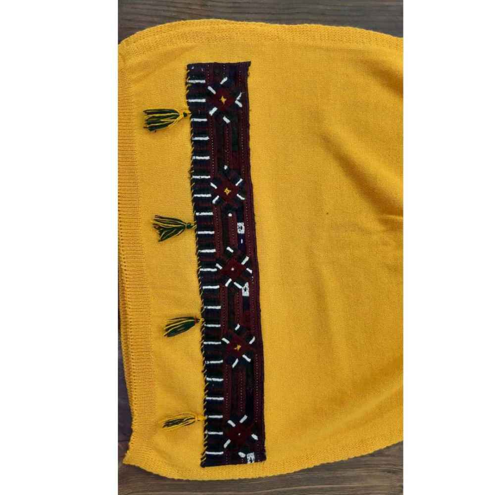 الوشاح المطرز بطراز بلوشي النموذج رايكا