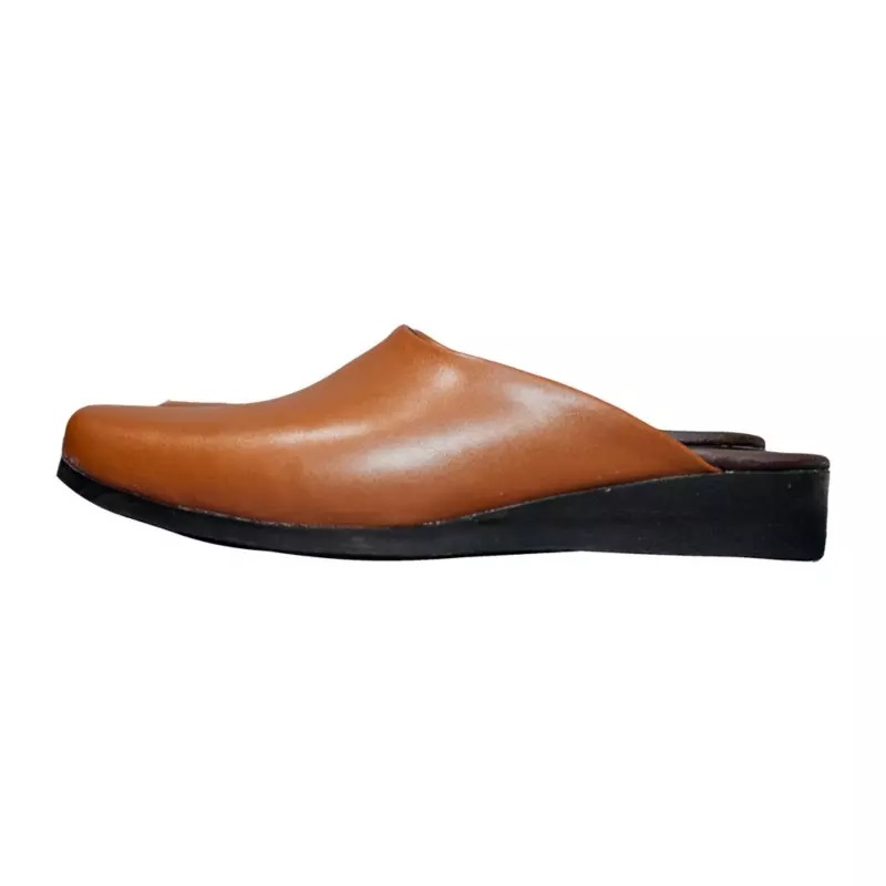 نعلين إسلامي بتصميم جلد صناعي للرجال