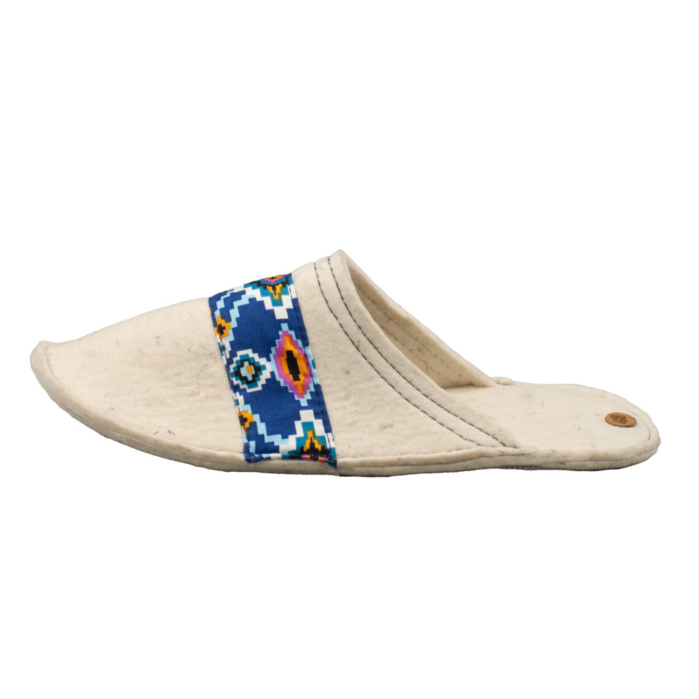 شبشب صوف إيراني – أناقة تقليدية