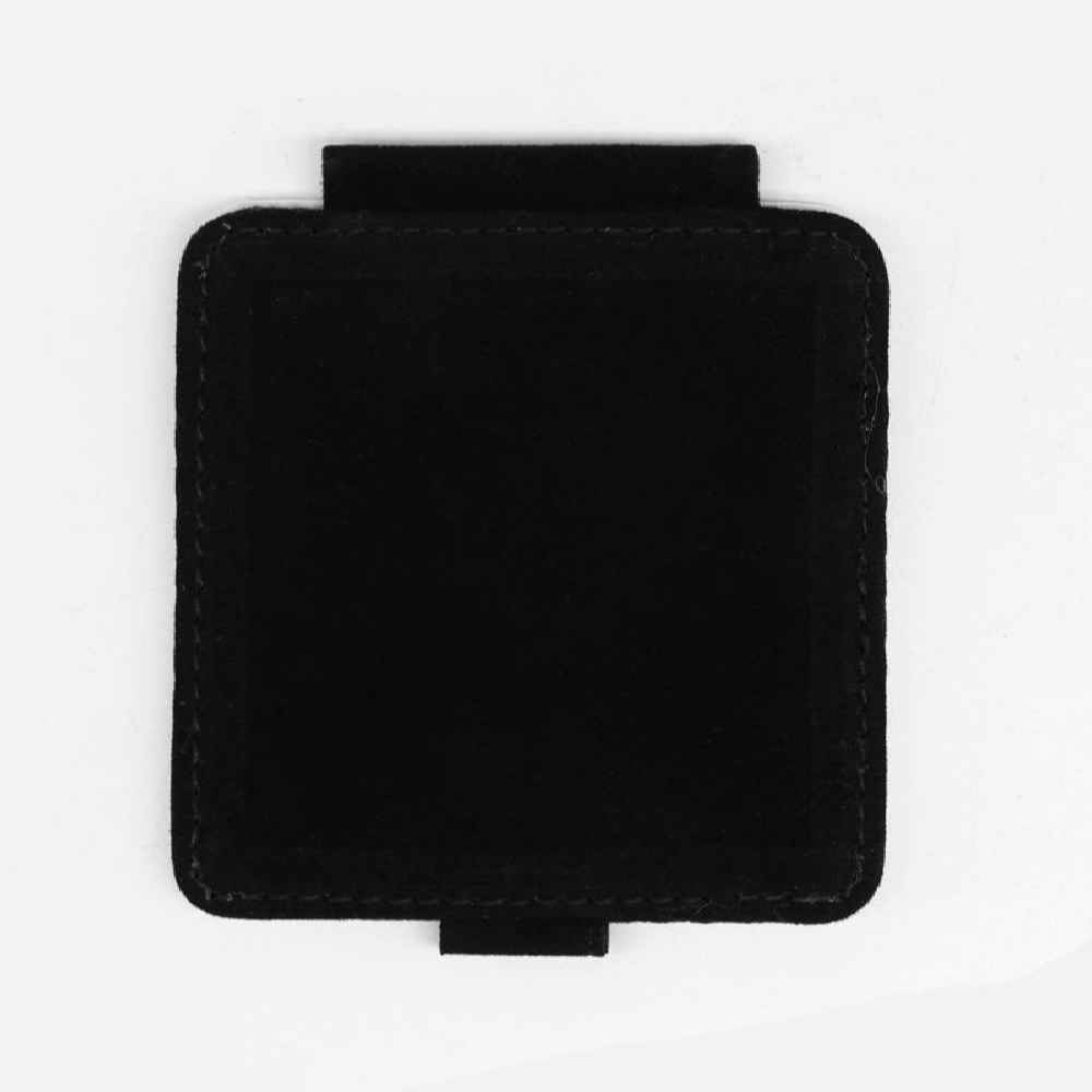 مرآة جيب بنقشة زهور مستوحاة من الفن الإيراني