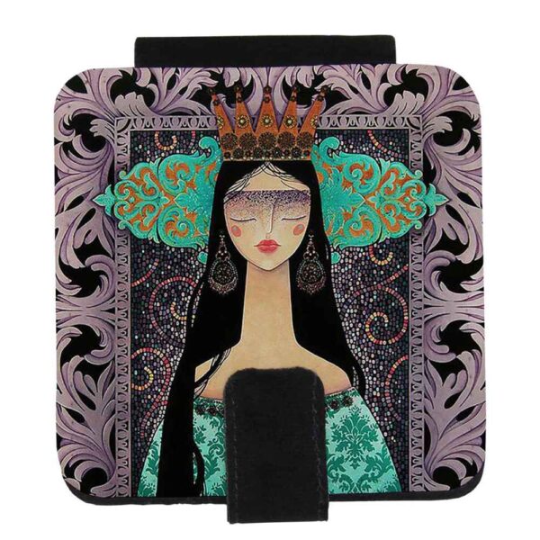 مرآة جيب بتصميم أميرة مستوحى من الفن الإيراني