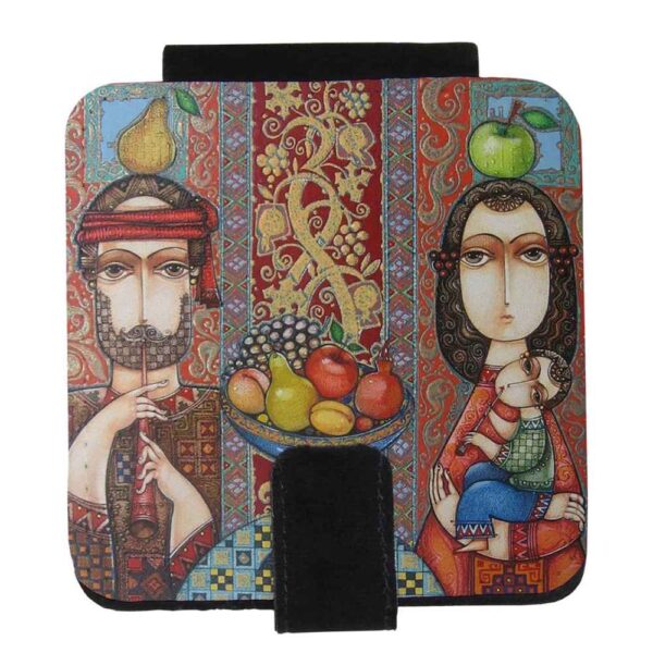 مرآة جيب بتصميم عائلي مستوحى من الفن الإيراني