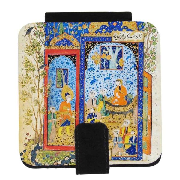 مرآة جيب بفن مصغر مستوحى من الفن الإيراني