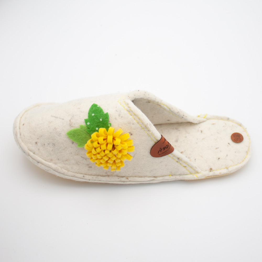 شبشب صوف إيراني – مجموعة الربيع