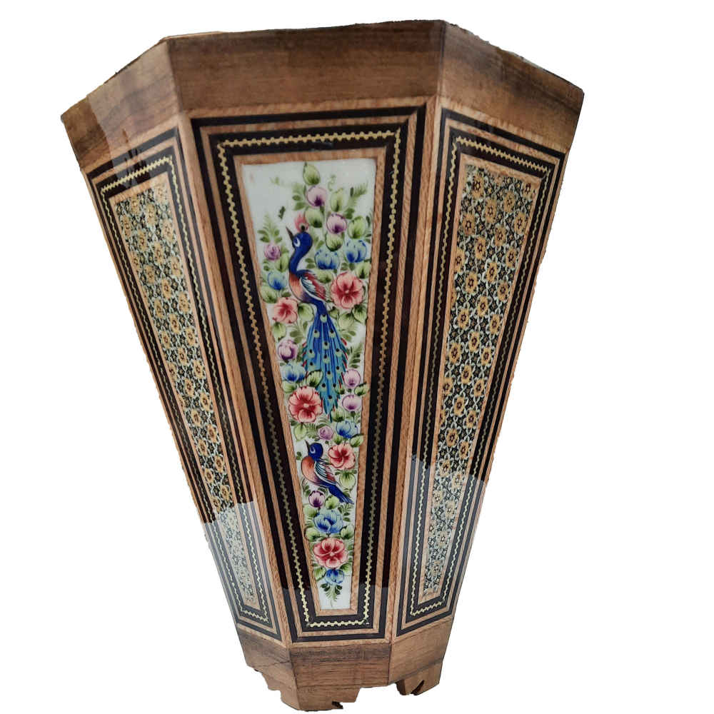 سلة نفايات خشبية إيرانية – تصميم خاتمكاري گل