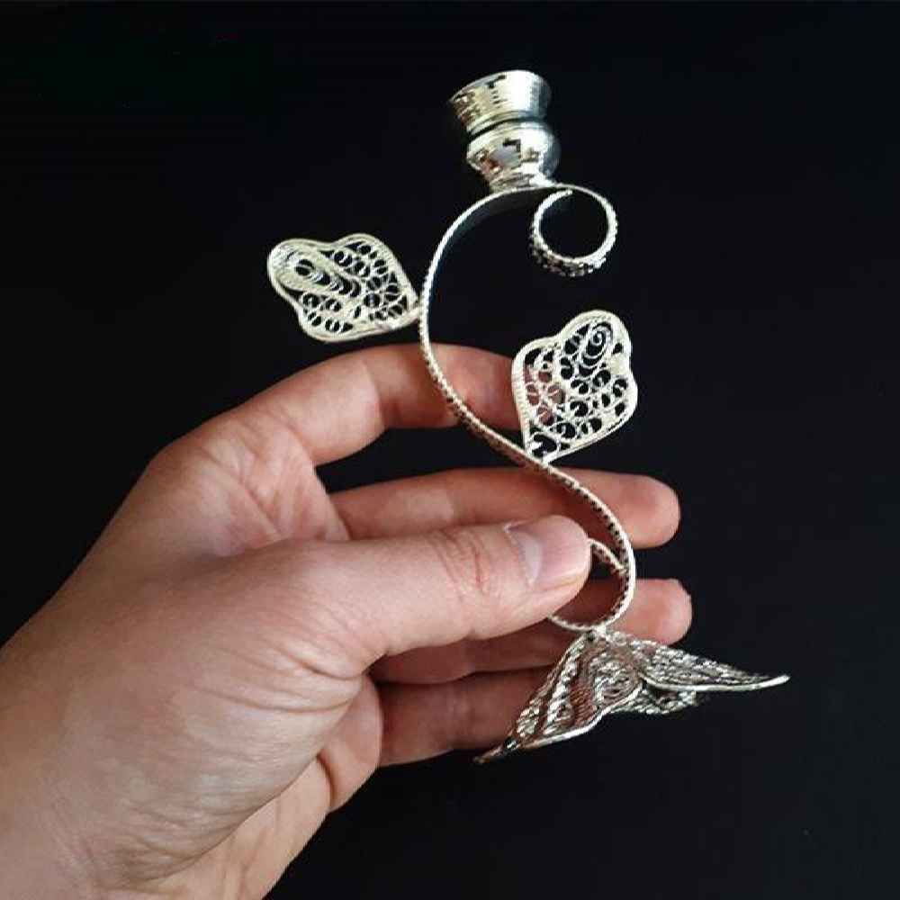 شمعدان إيراني مشغول بالنقش النحاسي ومغطى بالفضة – گلبرگ (2x)