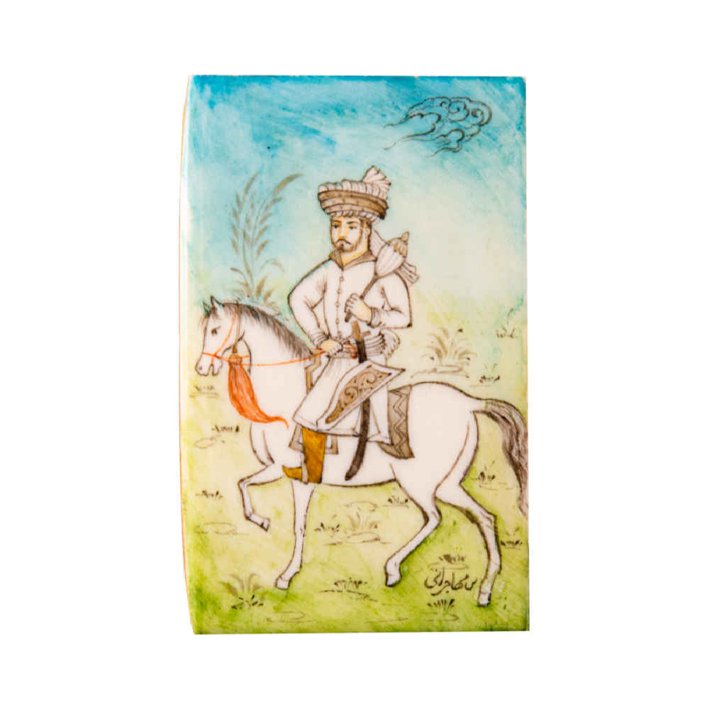 صندوق مجوهرات مصنوع يدويًا من العظم بنقشة آرش مستوحاة من الفن الإيراني