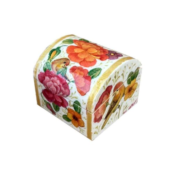 صندوق مجوهرات مصنوع يدويًا من العظم بنقشة برهان مستوحاة من الفن الإيراني