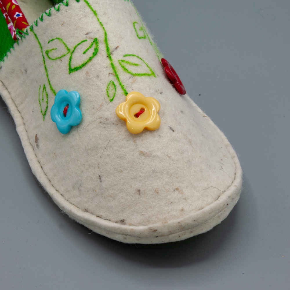 شبشب صوف إيراني – أنيق ودافئ