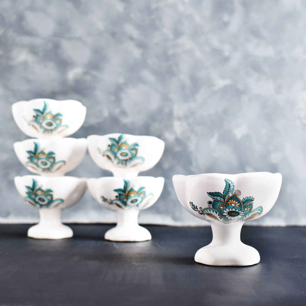 مجموعة أطباق السبعة مع مرآة مناسبة لنوروز فيروزه (10 قطع)