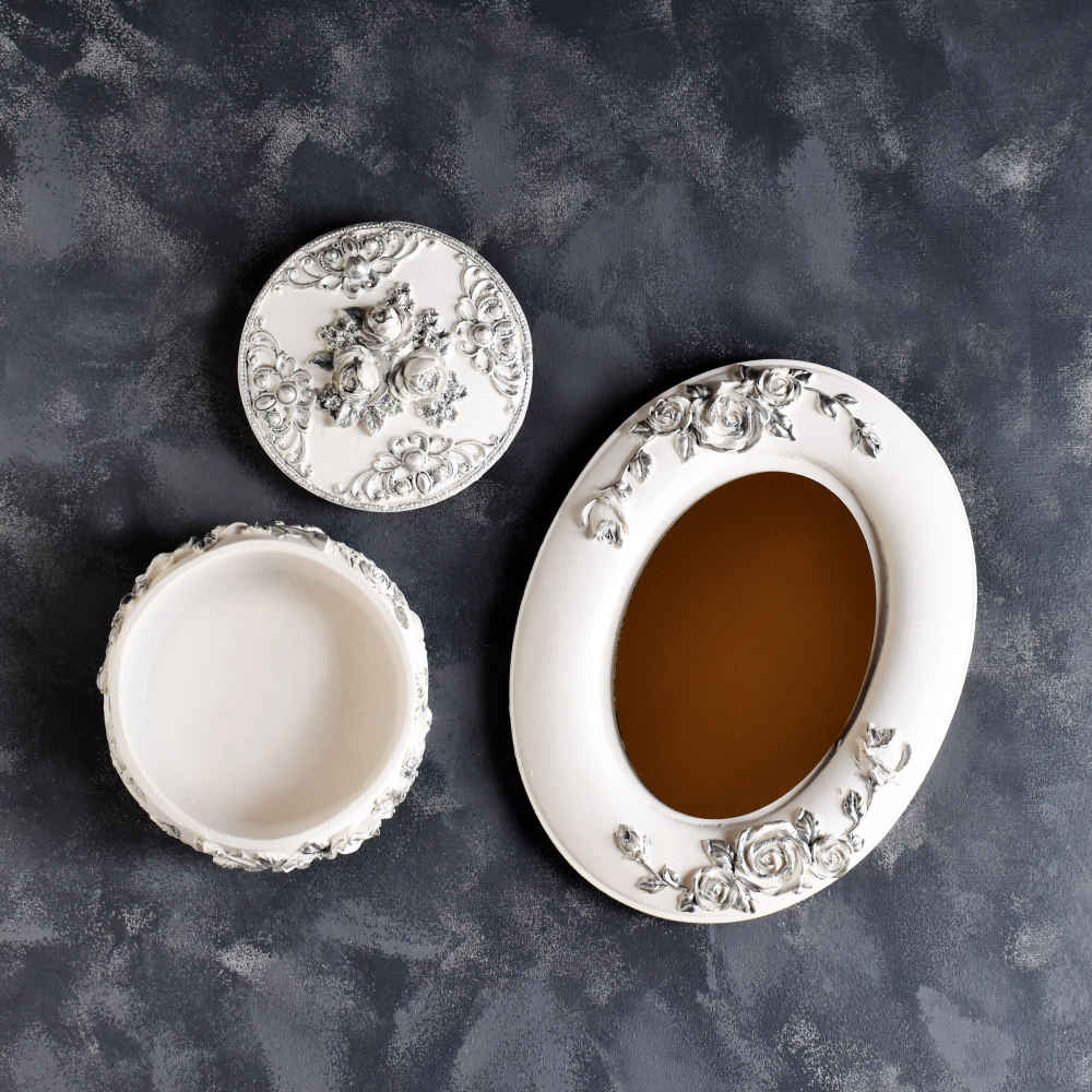 مجموعة أطباق السبعة مع مرآة مناسبة لنوروز غزال (10 قطع)