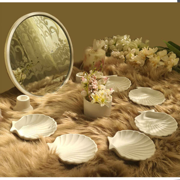 مجموعة أطباق السبعة مع مرآة مناسبة لنوروز صدف