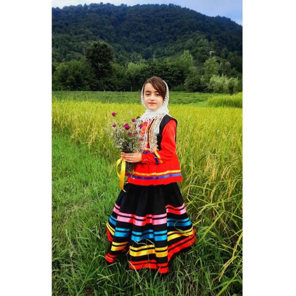 مجموعة الملابس التقليدية الجيلانية للفتيات الإيرانيات