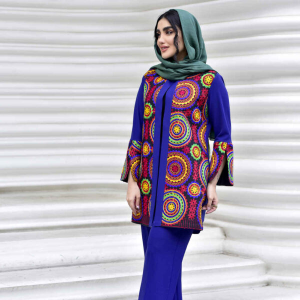 مانتو إيراني مع بنطلون موديل آفرين