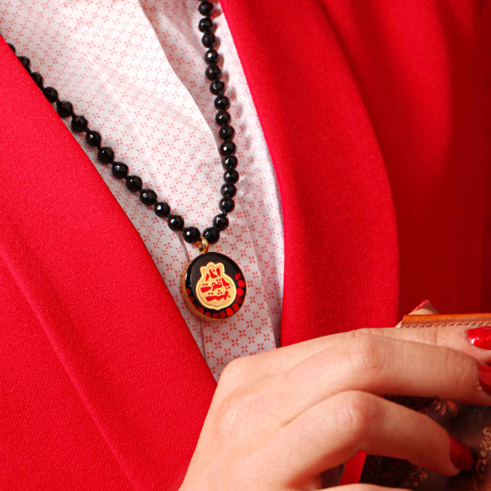 قلادة إيرانية مطلية بالذهب ياقوت