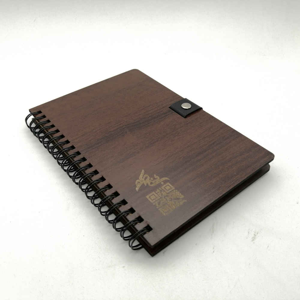 دفتر ملاحظات إيراني خشبي – تصميم جان، دفتر ملاحظات خشبي ريفي