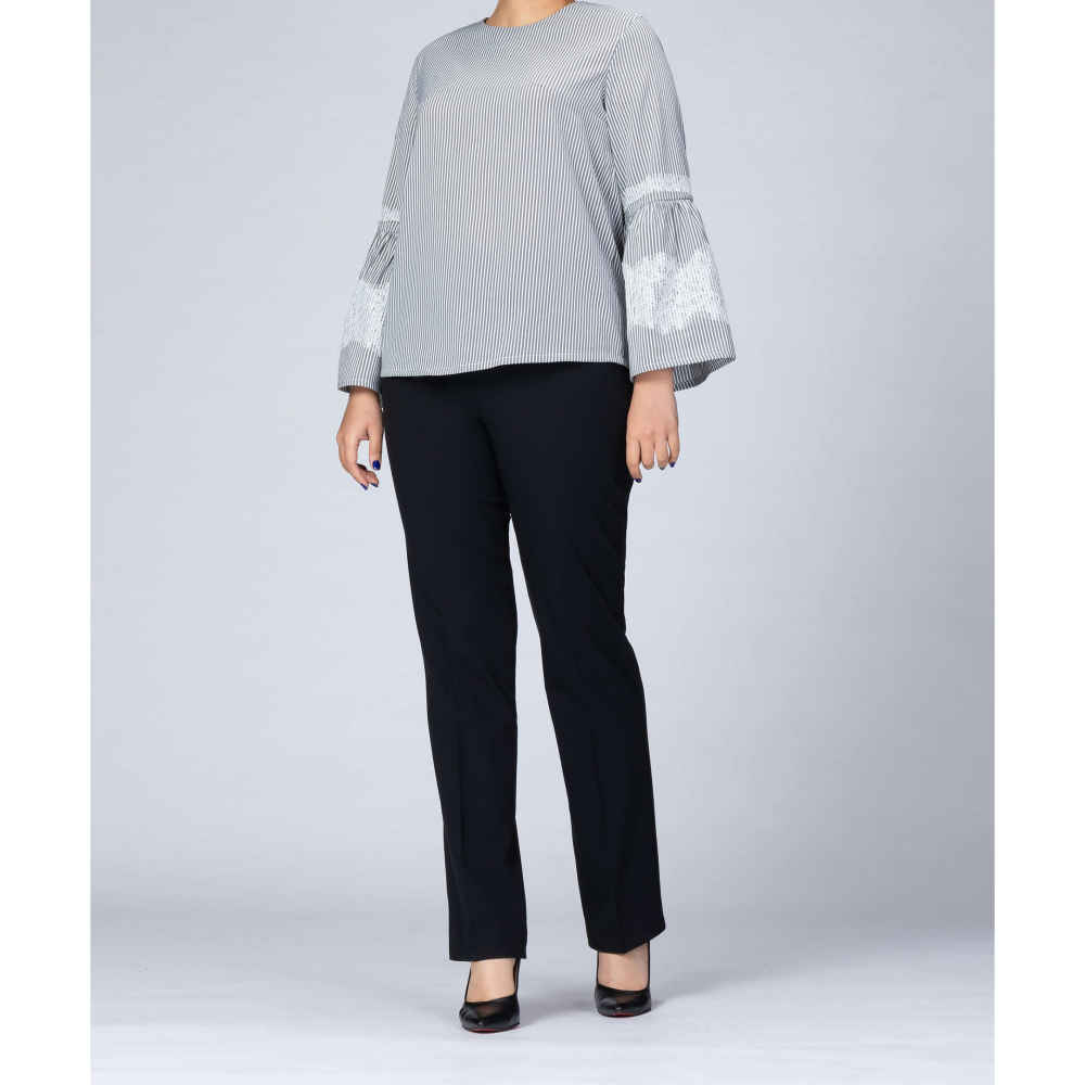 بلوزة نسائية بأكمام طويلة موديل بورنوس