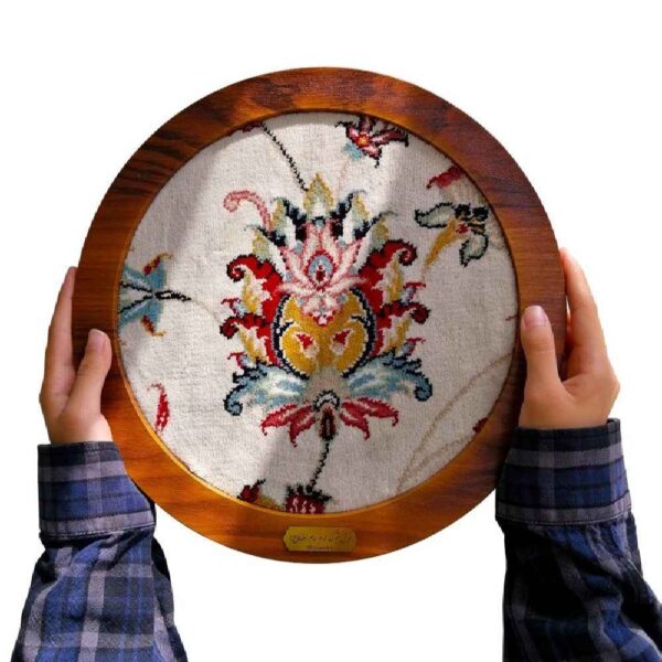 إطار سجادة الضريح الشريف للإمام الرضا الإسلامي بيشك