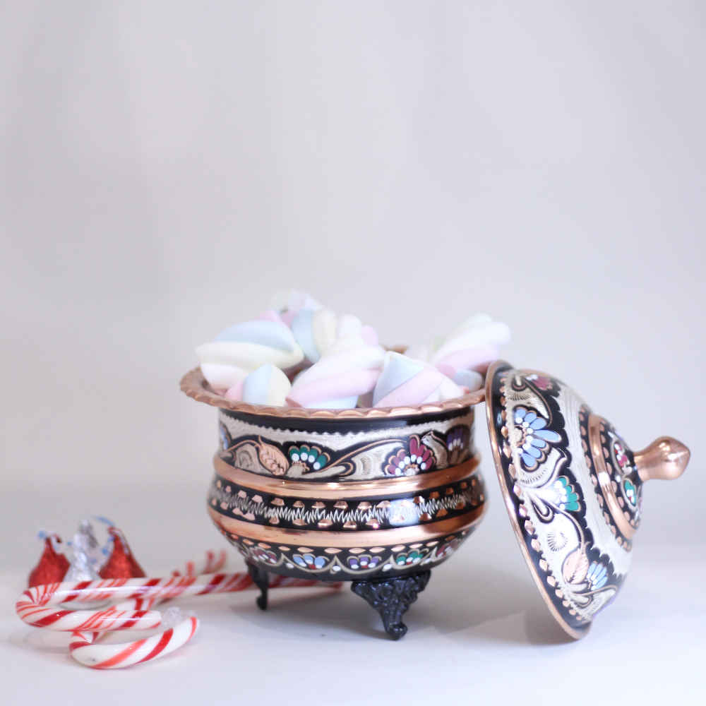 وعاء سكر إيراني نحاسي مصنوع يدويًا بغطاء – ميناكاري لانا