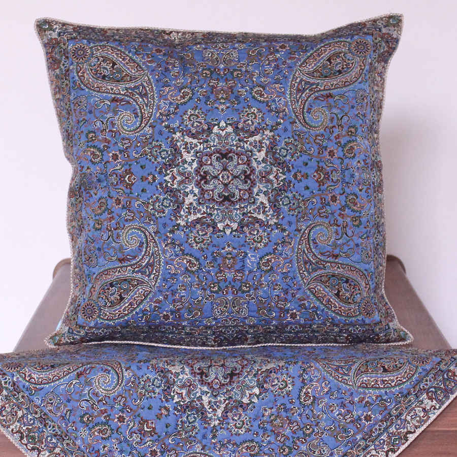 غطاء وسادة إيراني من ترمه، طراز بيزلي