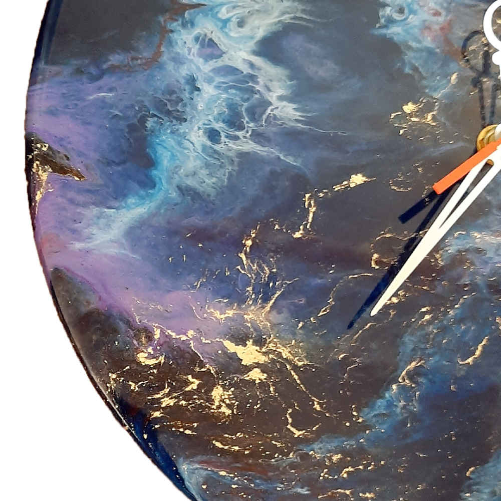 ساعة حائط مصنوعة يدويًا من الراتنج – نمط تجريدي آراد