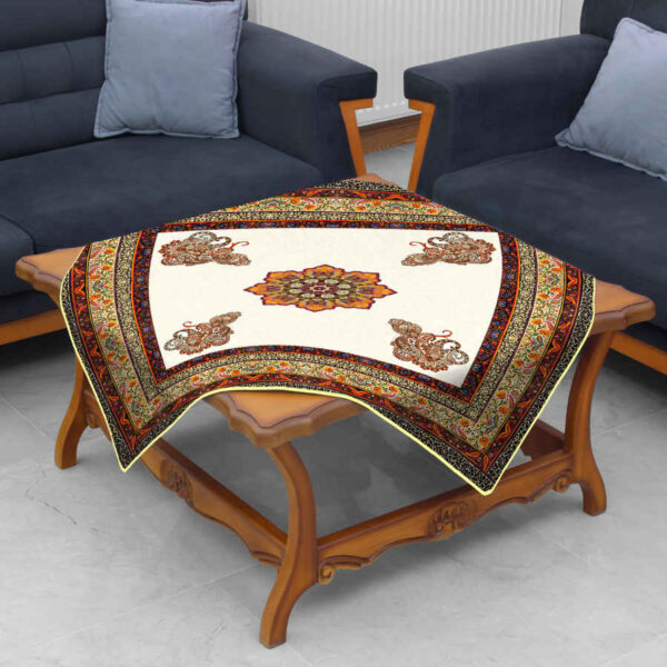 مفرش سفرة من الفلين بتصميم مستوحى من الأناقة الإيرانية برنا