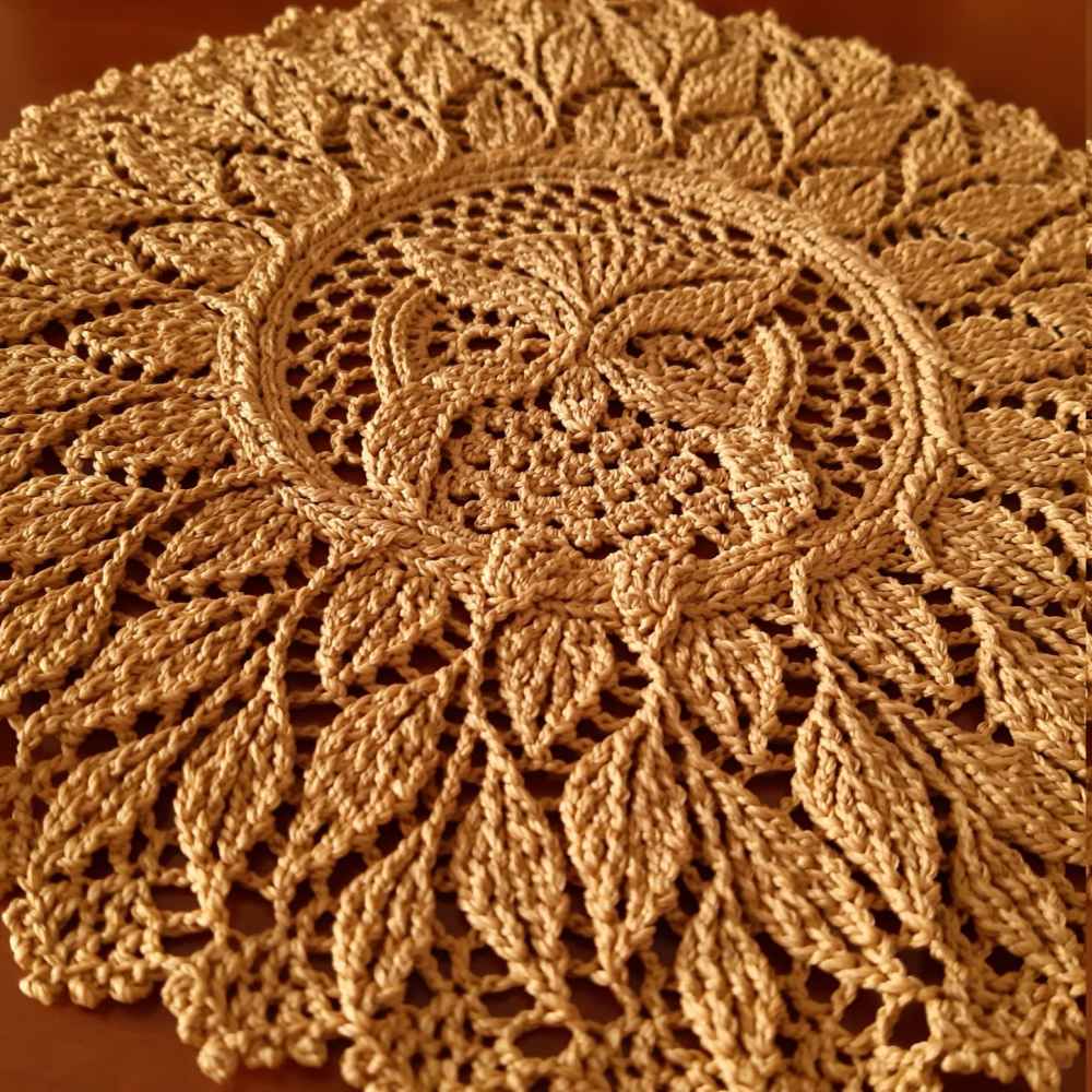 مفرش طاولة كروشيه يدوي النموذج بومة