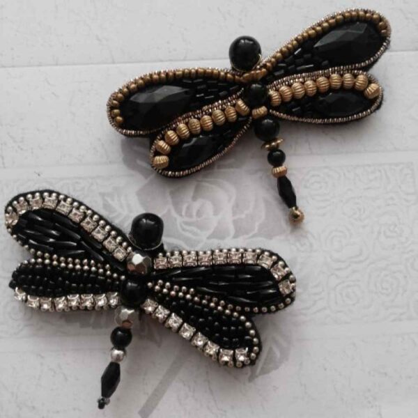 مجموعة من 2 دبابيس مزخرفة بالخرز النسائي اليدوي