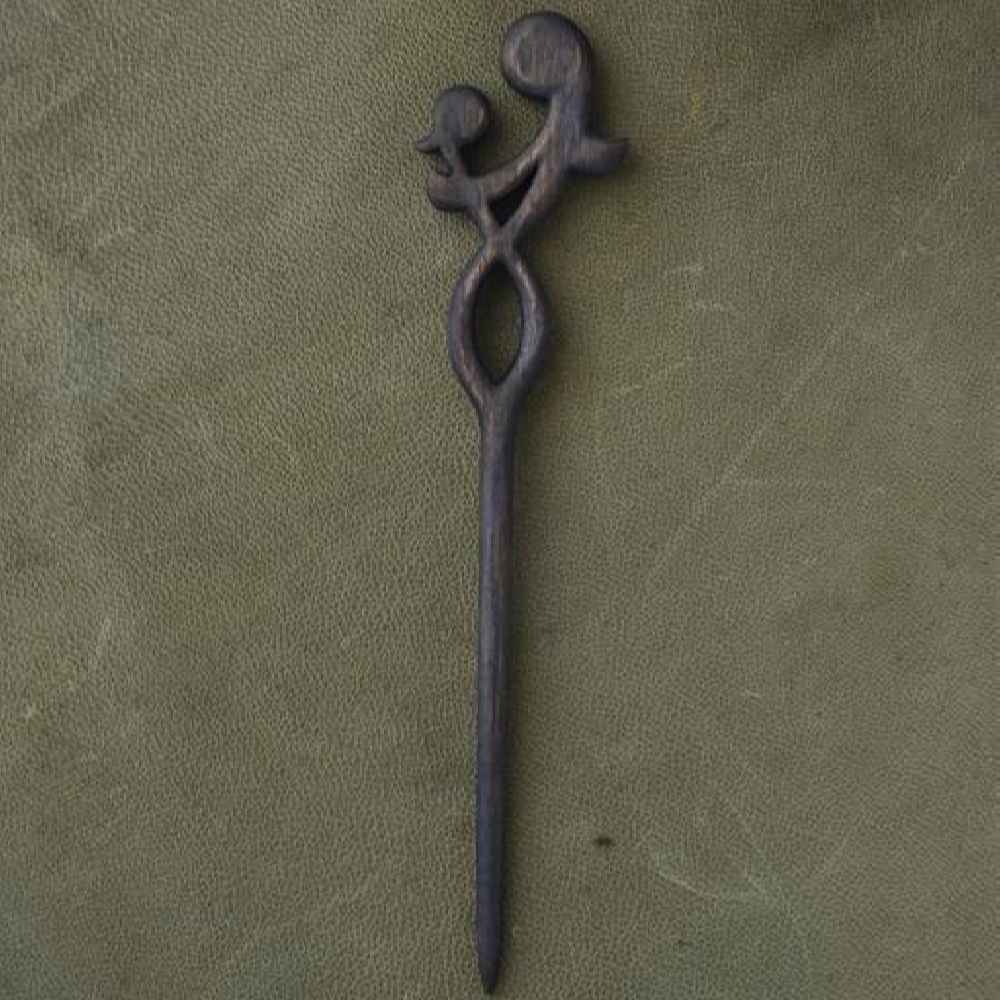 عصا شعر خشبية مصنوعة يدويًا بتصميم ختم الأم حجم كبير