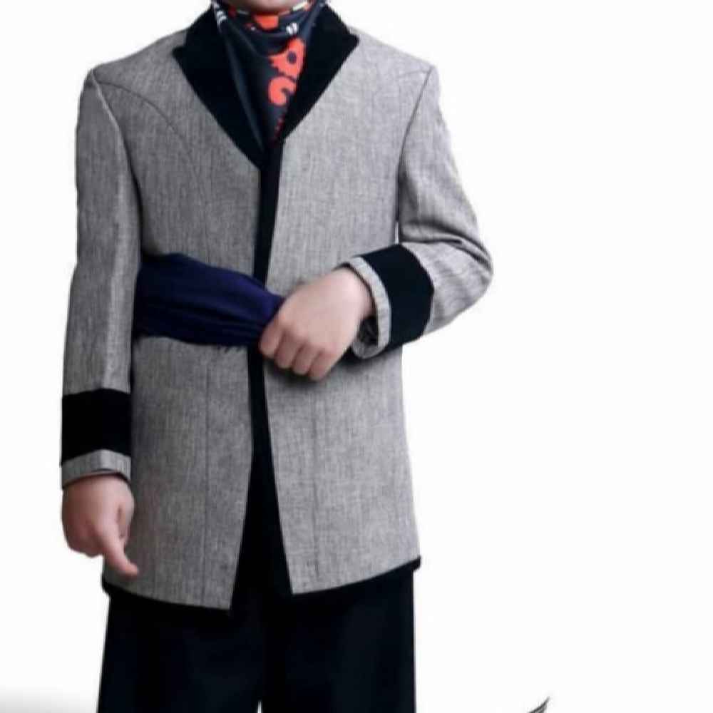 مجموعة الملابس التقليدية الإيرانية اللورية للأطفال – مريحة وكلاسيكية